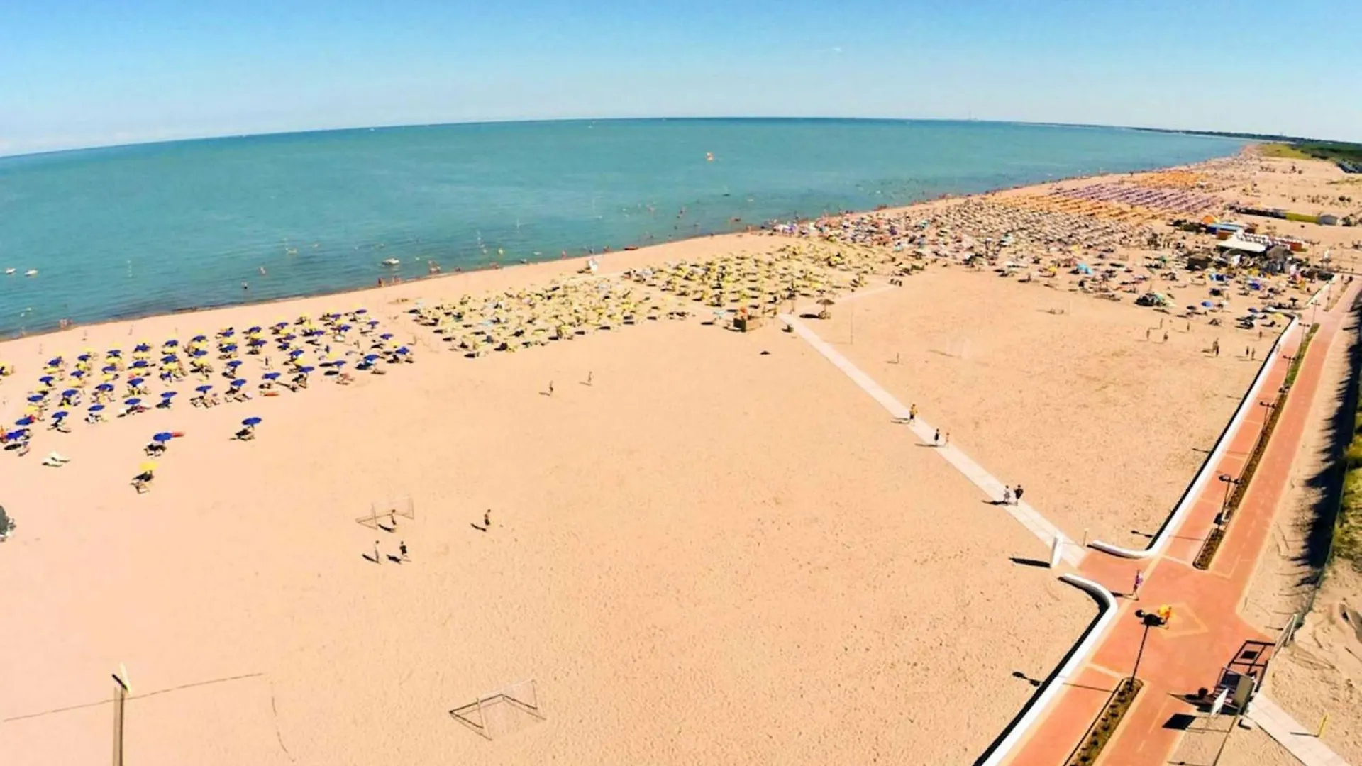 Warm Flat In Rosolina Mare With Heating